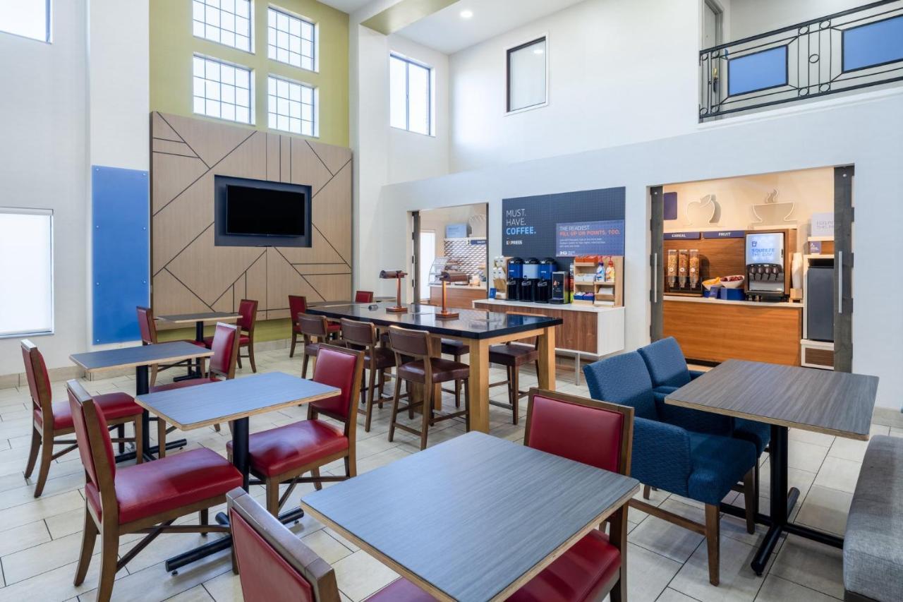 Holiday Inn Express Corydon By Ihg מראה חיצוני תמונה