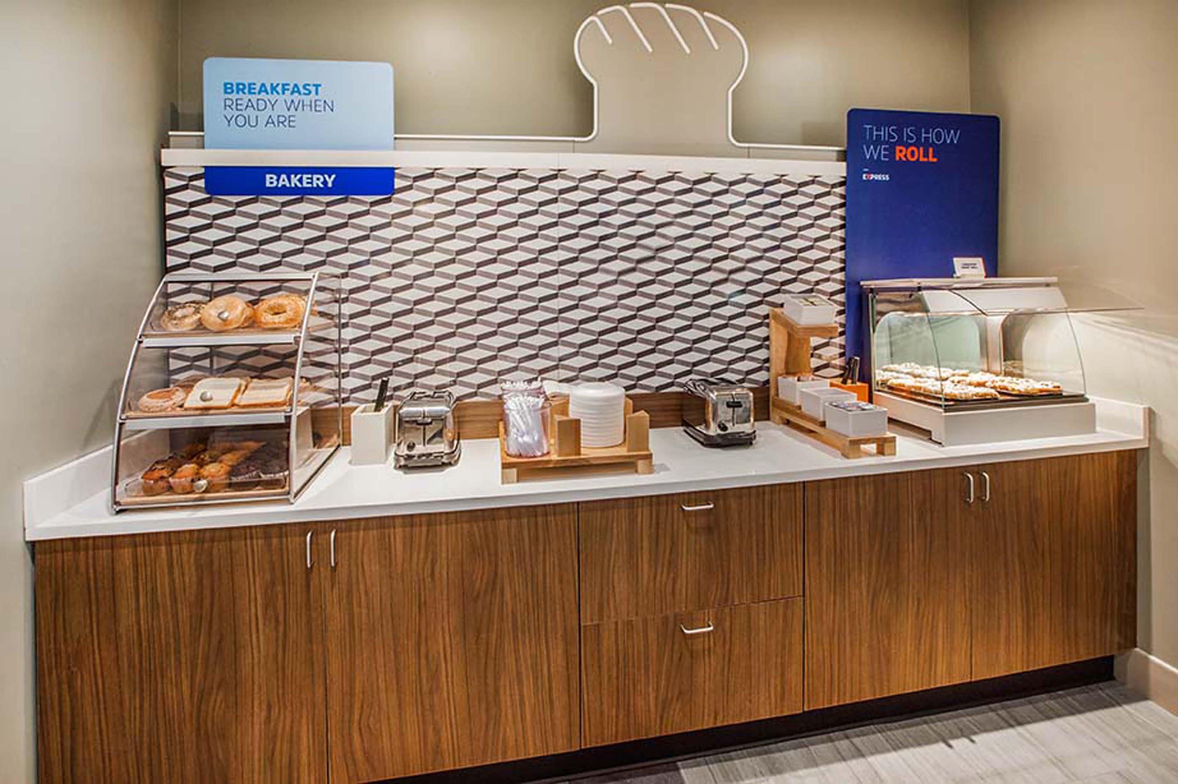 Holiday Inn Express Corydon By Ihg מראה חיצוני תמונה